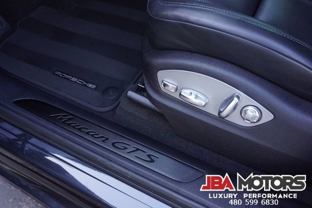 Used 2022 Porsche Macan GTS AWD/4WD image 84