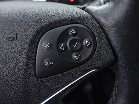 Used 2016 Chevrolet Impala LTZ w/ Enhanced Convenience Package image 16