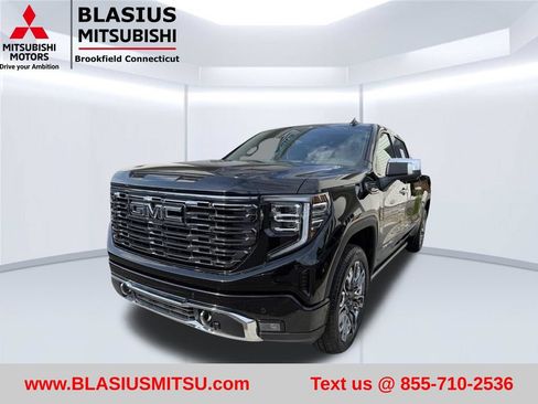 Used 2025 GMC Sierra 1500 Denali Ultimate AWD/4WD image 4