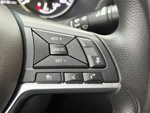 Certified 2024 Nissan Sentra SV image 20