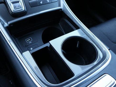 Used 2023 Hyundai Santa Fe SEL image 40