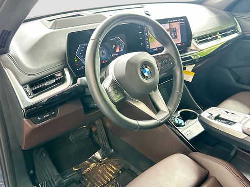Certified 2025 BMW X1 xDrive28i AWD/4WD image 9