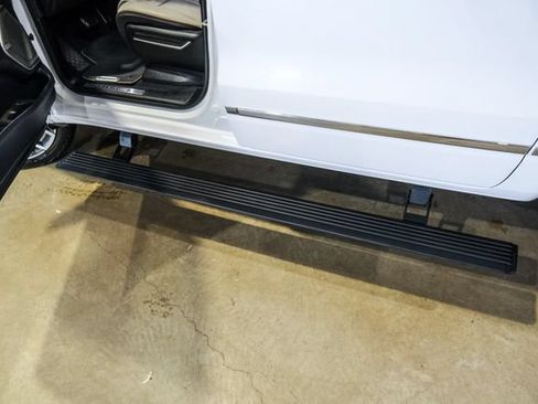 Used 2025 RAM 1500 Tungsten w/ Off Road Group AWD/4WD image 8