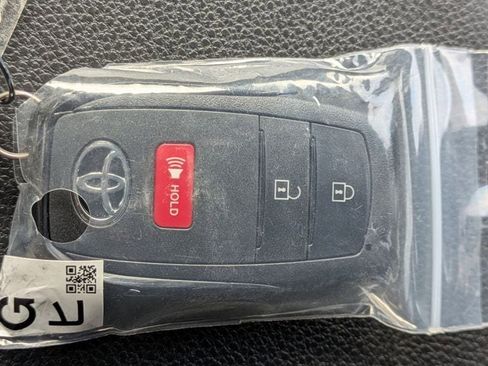 New 2026 Toyota 4Runner SR5 image 31