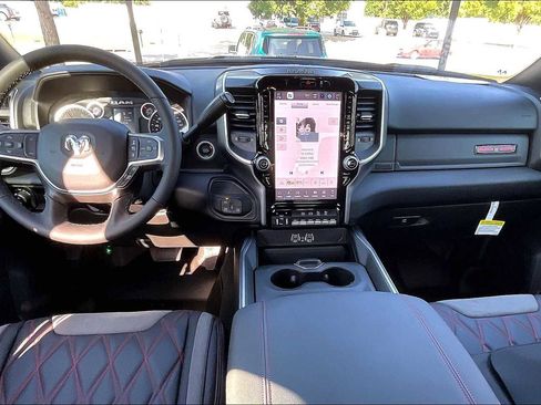 New 2025 RAM 2500 Big Horn image 5