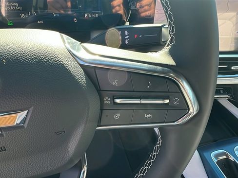 New 2026 Chevrolet Equinox EV LT image 21