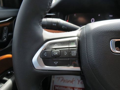 Used 2024 Jeep Compass Limited w/ Elite Group AWD/4WD image 21