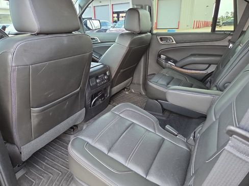 Used 2018 GMC Yukon Denali w/ Denali Ultimate Package AWD/4WD image 12
