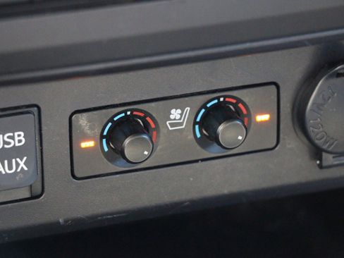 Used 2017 Toyota 4Runner Limited image 25