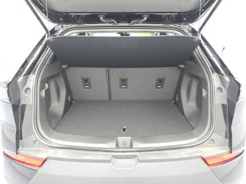 Used 2023 Chevrolet Bolt EUV LT image 47