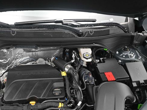 New 2026 Chevrolet Trax LT image 19