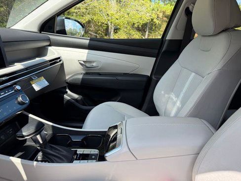 New 2026 Hyundai Tucson SEL image 22