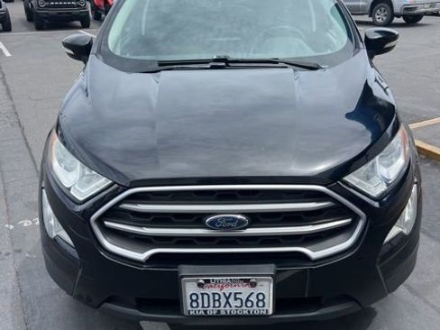 Used 2018 Ford EcoSport SE w/ SE Convenience Package FWD image 3