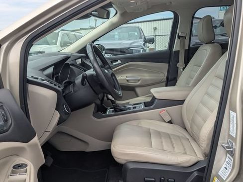 Certified 2018 Ford Escape Titanium w/ Ford Safe & Smart Package FWD image 22