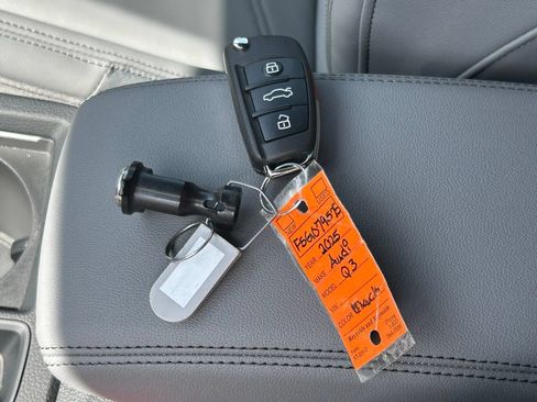 Used 2025 Audi Q3 2.0T Premium w/ Convenience Package AWD/4WD image 69