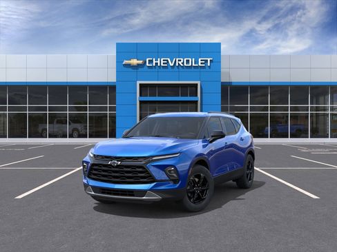 New 2026 Chevrolet Blazer LT w/ Midnight/Sport Edition FWD image 8