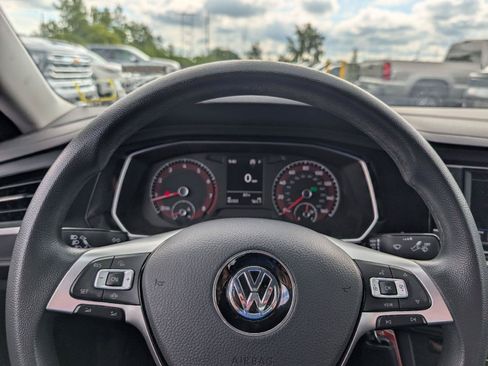 Used 2021 Volkswagen Jetta S w/ Driver Assistance Package FWD image 10