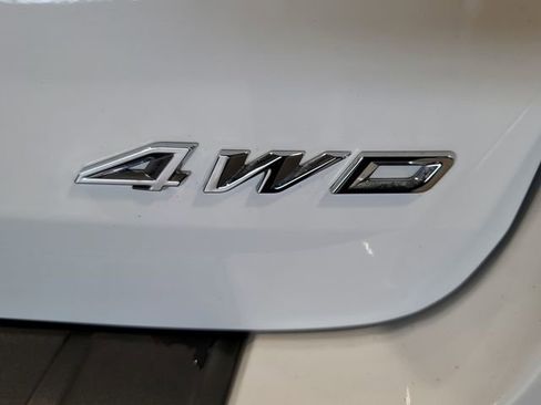 Used 2021 Ford Explorer XLT w/ Equipment Group 202A image 26