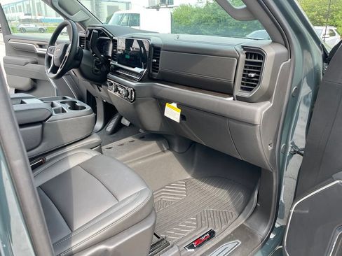Used 2026 Chevrolet Silverado 1500 LT AWD/4WD image 19