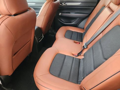 Certified 2025 MAZDA CX-5 Carbon Edition image 30