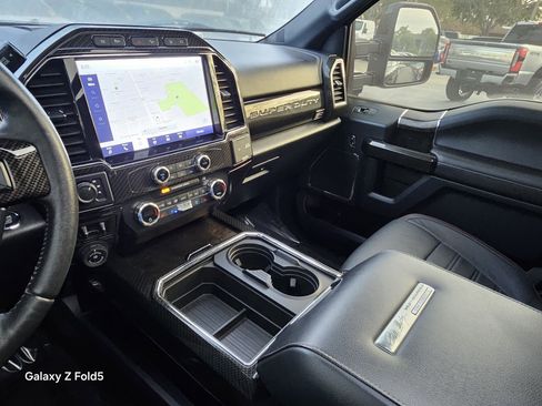 Used 2022 Ford F250 Lariat w/ Lariat Ultimate Package image 41