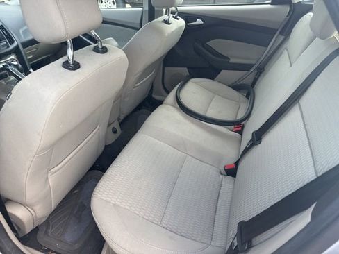 Used 2012 Ford Focus SEL image 9