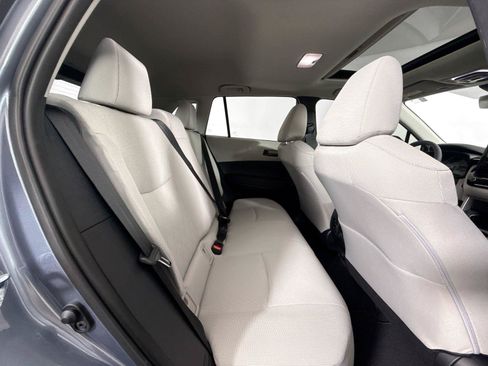 Certified 2025 Toyota Corolla Cross LE w/ Moonroof Package FWD image 41