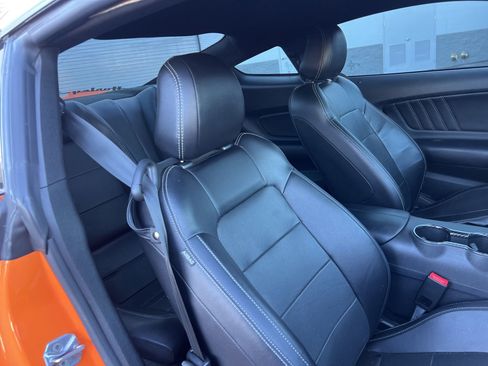 Used 2020 Ford Mustang GT Premium RWD image 16