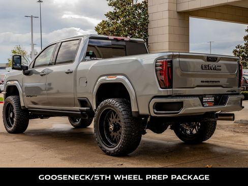 Used 2026 GMC Sierra 2500 AT4X image 7