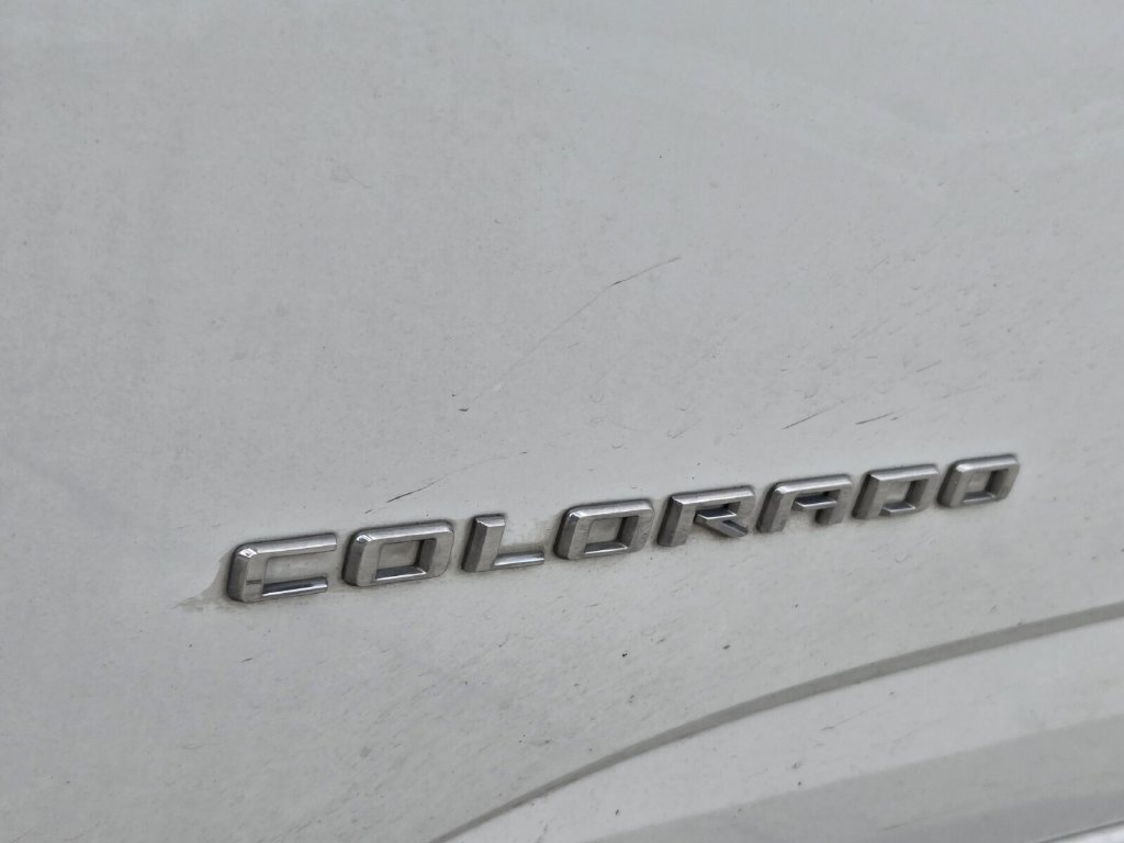 Used 2021 Chevrolet Colorado W/T w/ WT Convenience Package RWD image 11