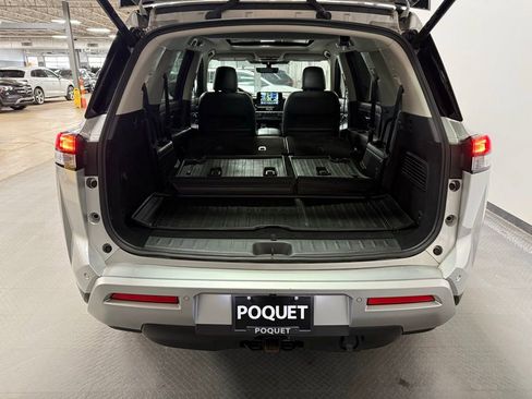 Used 2024 Nissan Pathfinder Platinum w/ Cargo Package image 24