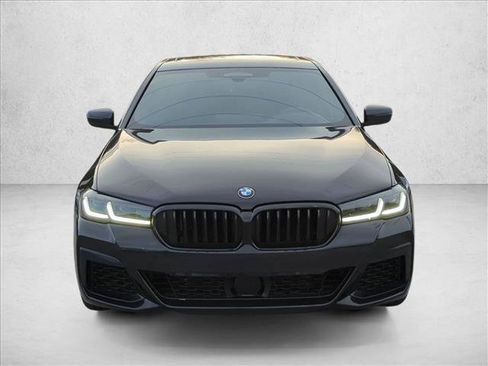 Used 2023 BMW 540i w/ Executive Package RWD image 2