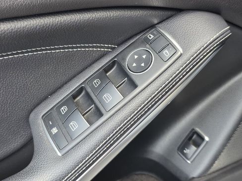 Used 2018 Mercedes-Benz GLA 250 4MATIC image 20