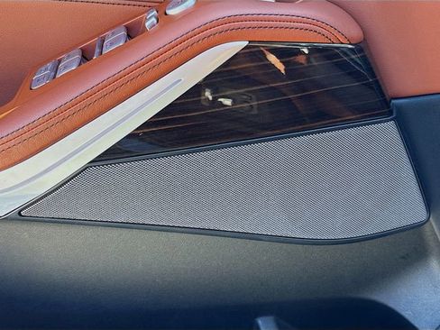 Used 2025 BMW X7 xDrive40i image 26