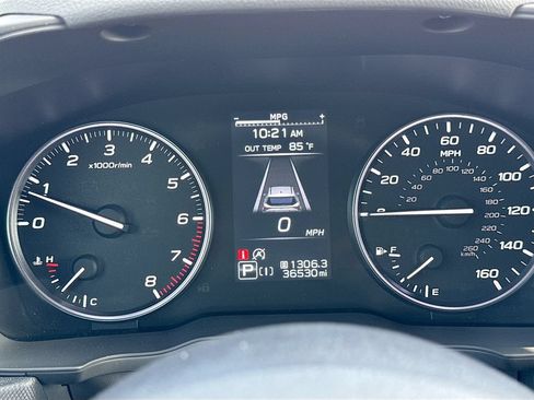 Used 2025 Subaru Forester Limited AWD/4WD image 14