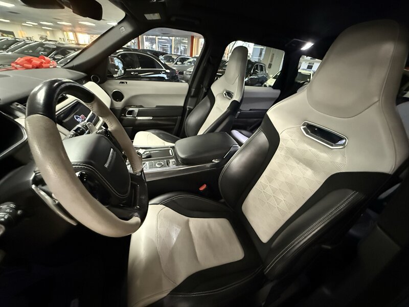 Used 2018 Land Rover Range Rover Sport SVR AWD/4WD image 15