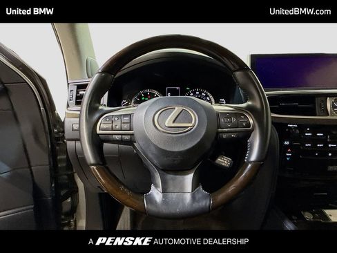 Used 2021 Lexus LX 570 4WD w/ Luxury Package image 6