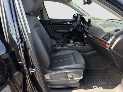 Used 2019 Audi Q5 2.0T Premium AWD/4WD image 18