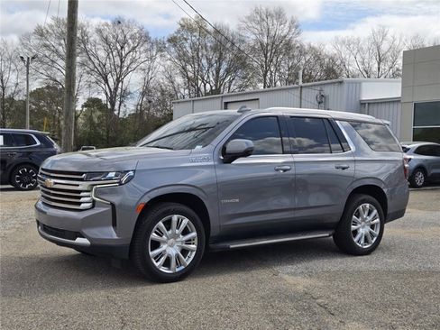Used 2021 Chevrolet Tahoe High Country AWD/4WD image 2
