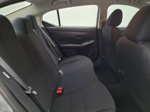 Used 2024 Nissan Sentra S FWD image 19