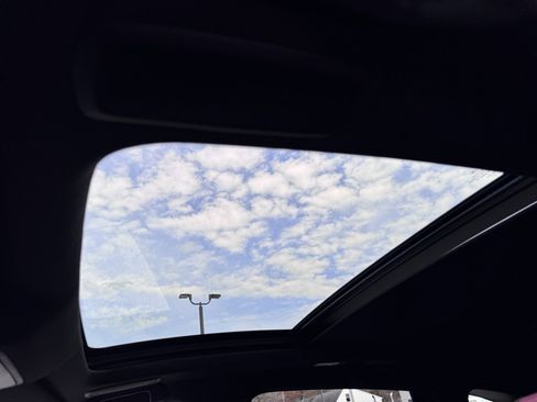 Used 2022 Acura RDX A-Spec image 18