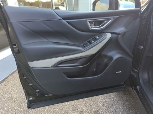 Certified 2023 Subaru Forester Limited image 17