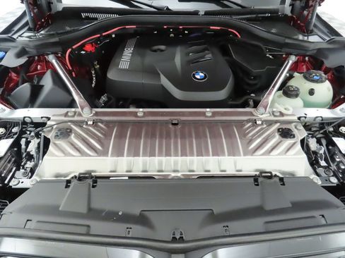Certified 2025 BMW X3 xDrive30i w/ Premium Package image 31