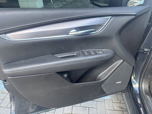 Used 2023 Cadillac XT5 Luxury image 7