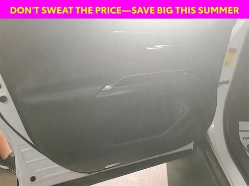 Used 2021 Toyota Venza Limited w/ Advanced Technology Package AWD/4WD image 5