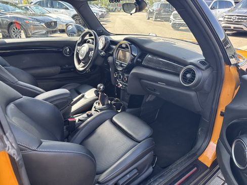 Used 2015 MINI Cooper S FWD image 13