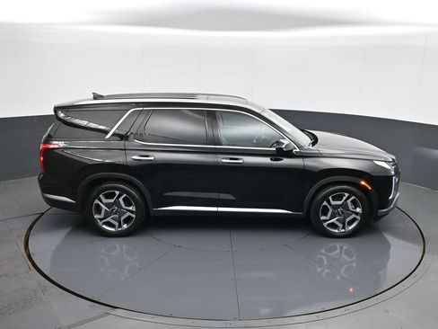 Used 2023 Hyundai Palisade SEL FWD image 17