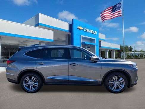 Used 2023 Acura MDX SH-AWD image 3