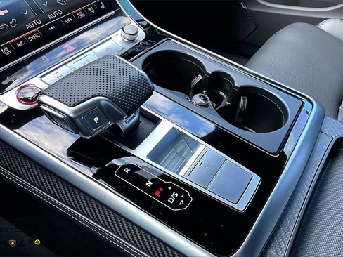 Used 2025 Audi SQ7 Prestige image 16