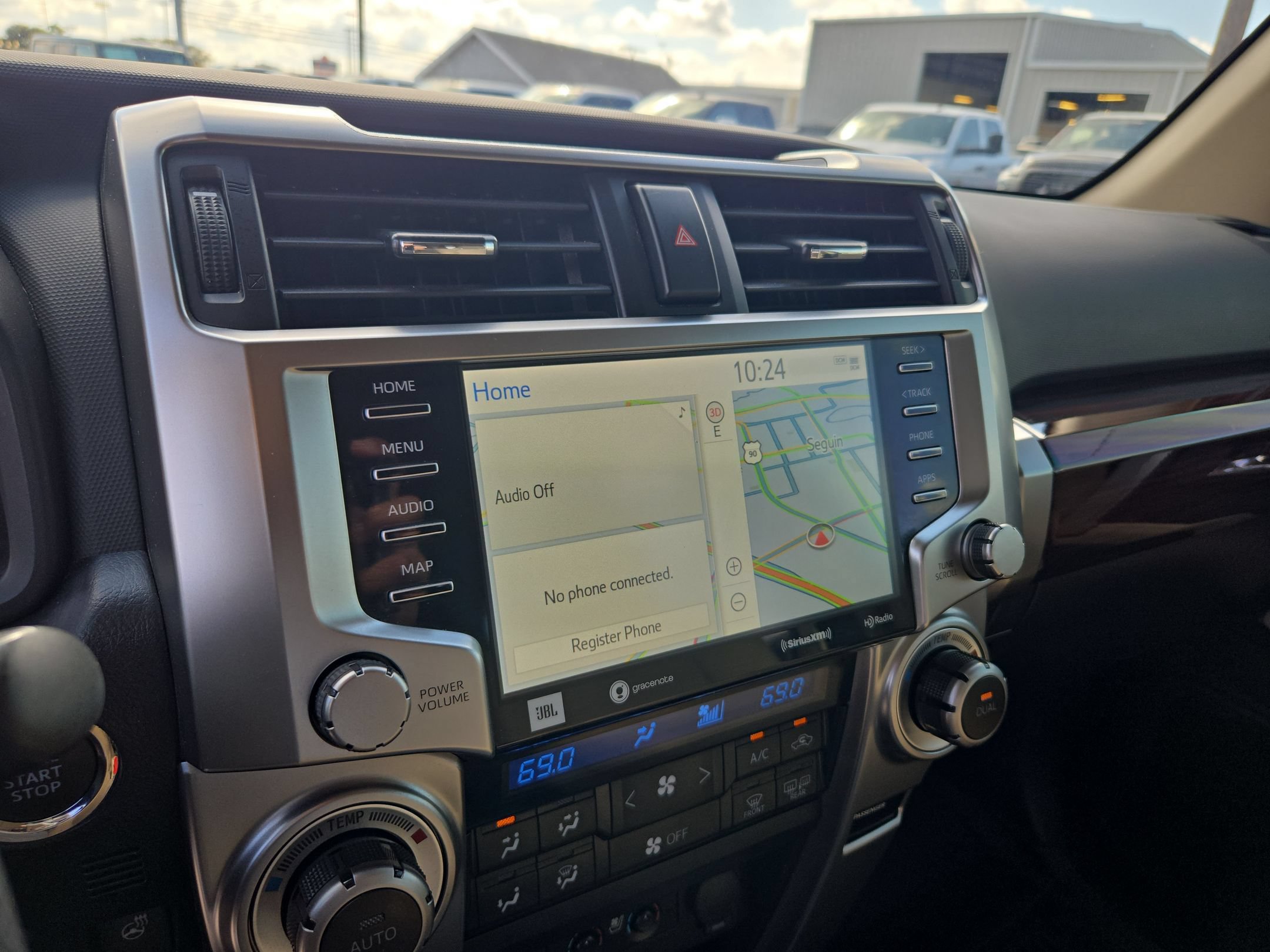 Used 2024 Toyota 4Runner Limited AWD/4WD image 16